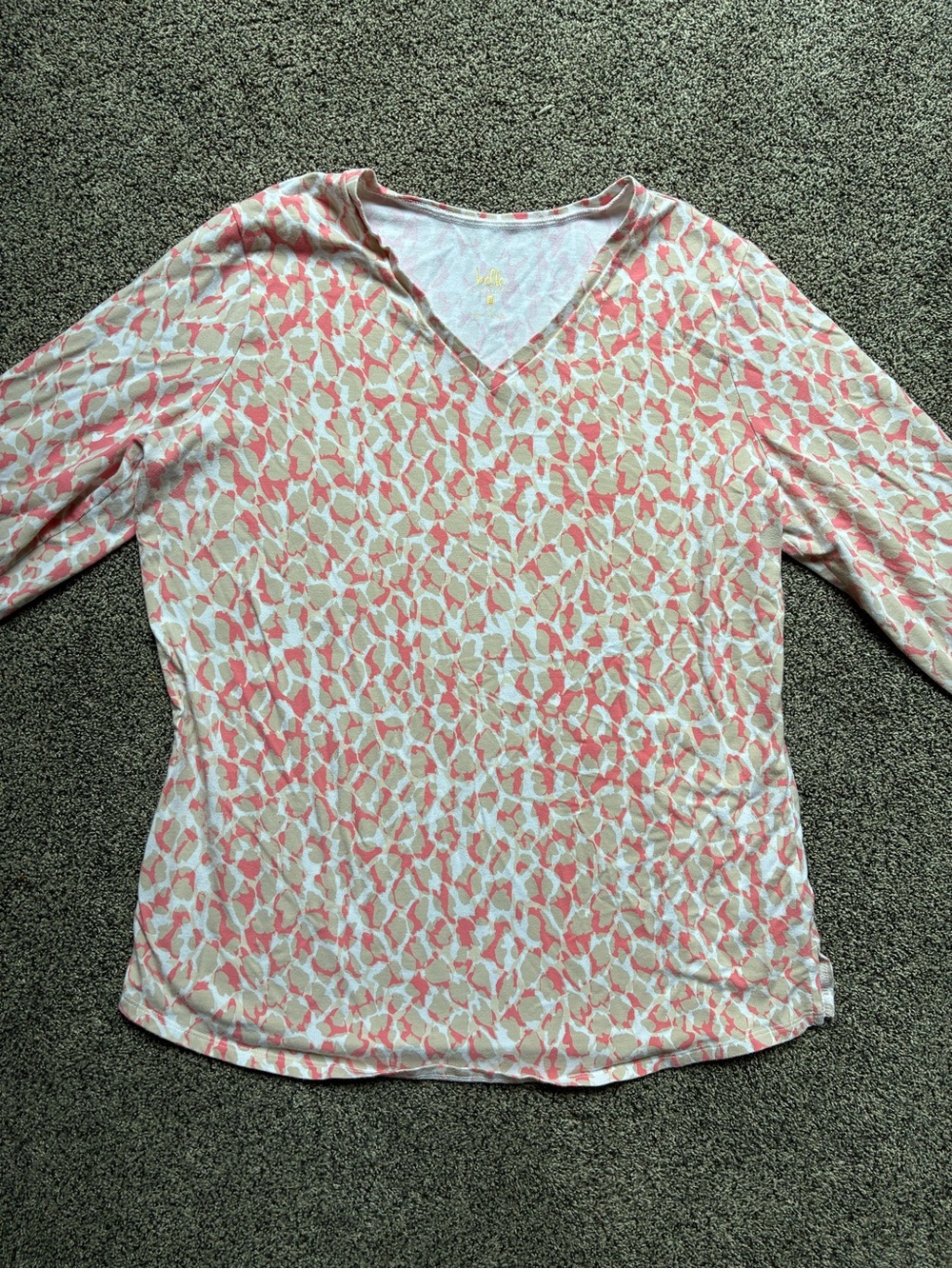 Belle by Kim Gravel Women’s Pink and Tan 3/4 Sleeve Leopard Print Tee, Size M